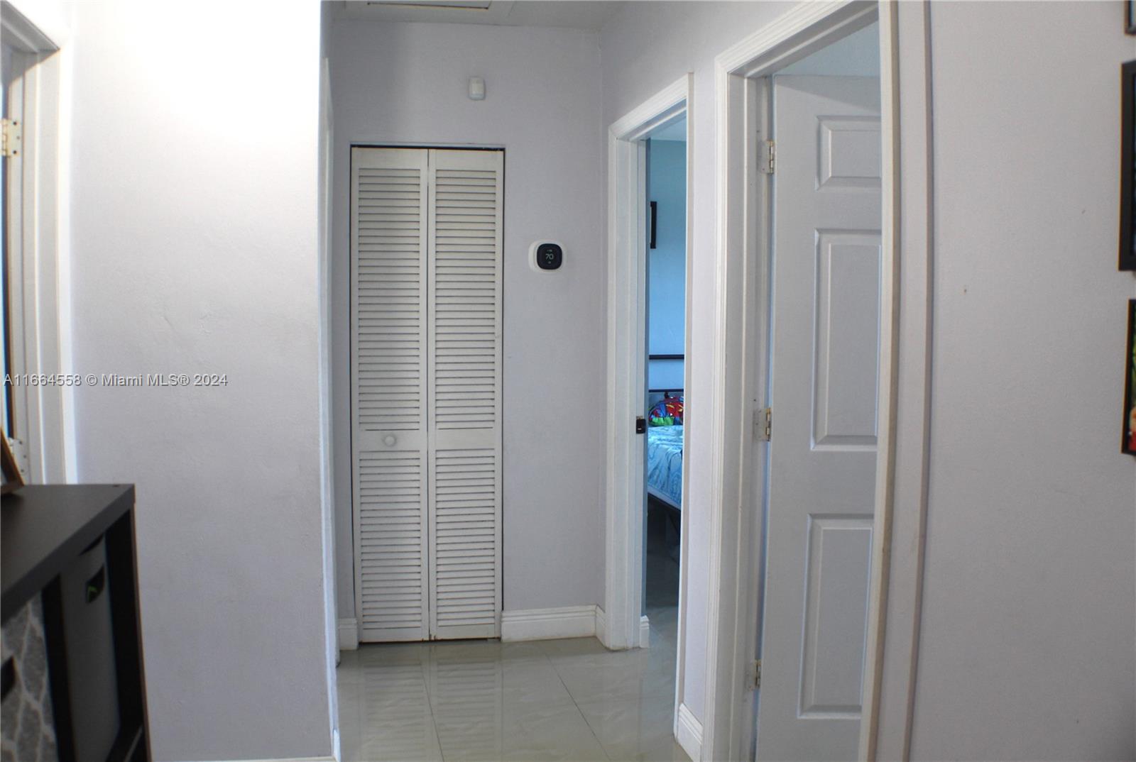 SO MIAMI HEIGHTS ADDN E - Residential