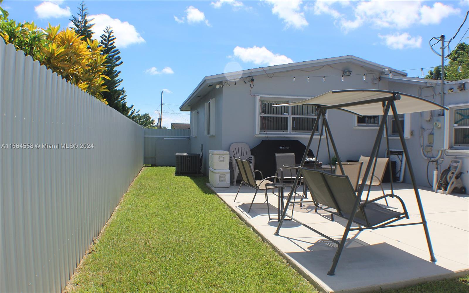 SO MIAMI HEIGHTS ADDN E - Residential