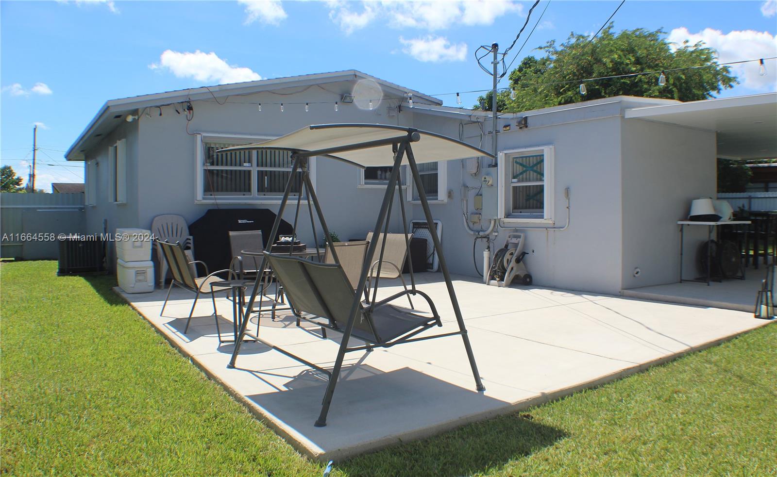SO MIAMI HEIGHTS ADDN E - Residential