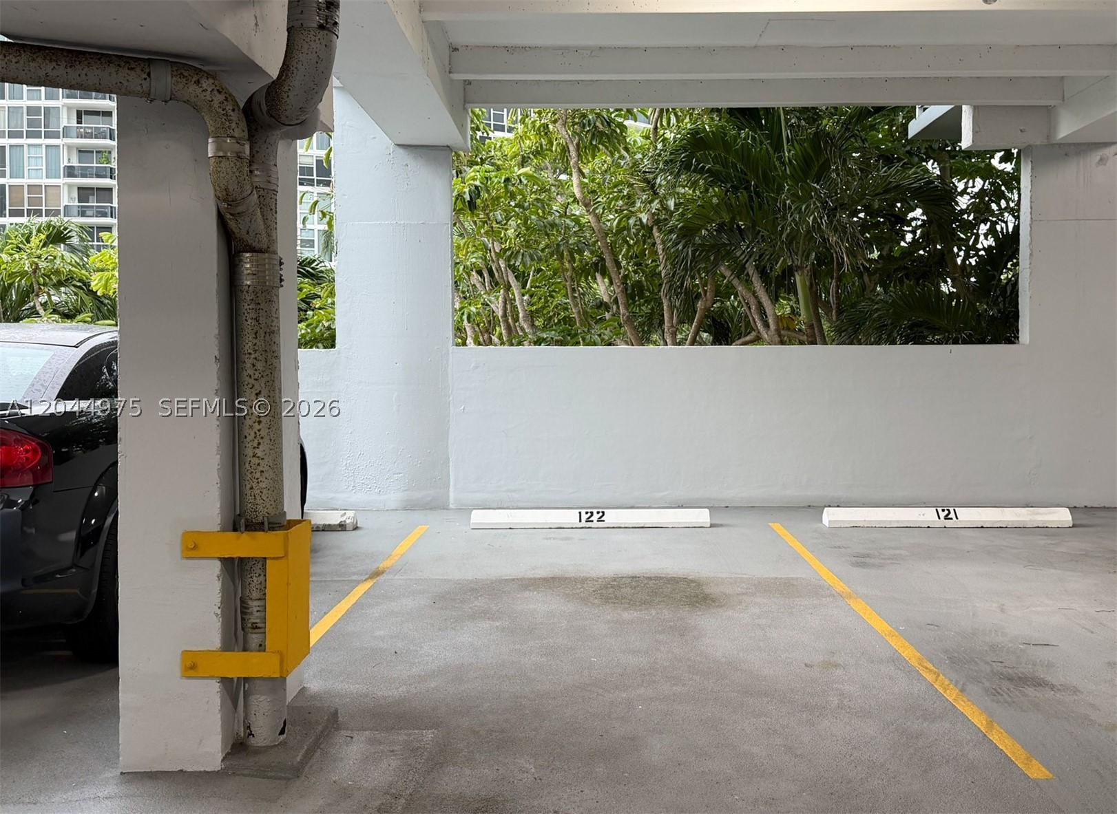 STANTON HOUSE CONDO - Residential Lease