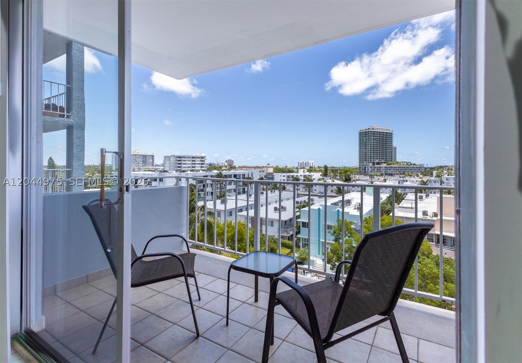 STANTON HOUSE CONDO - Residential Lease