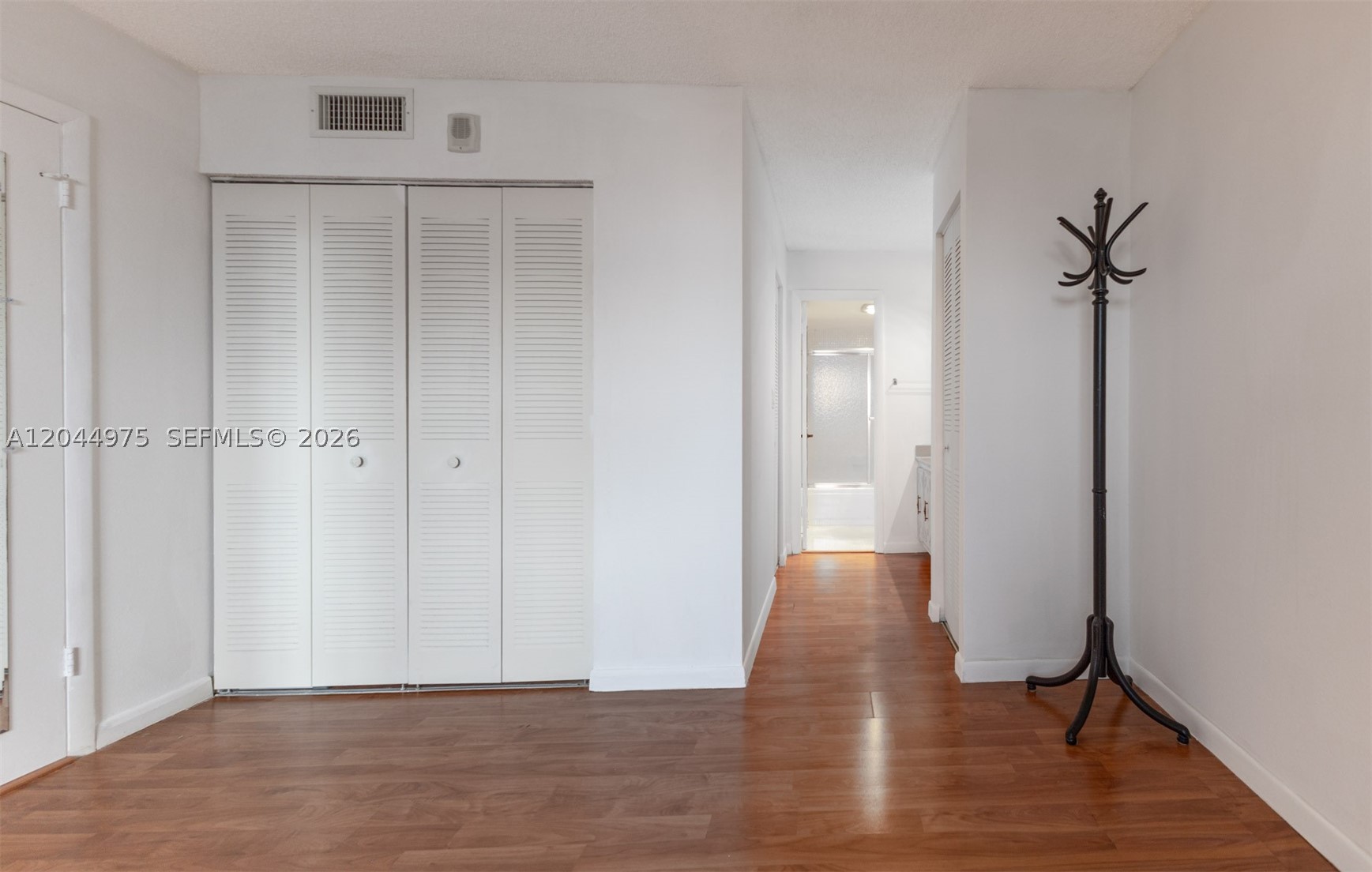 STANTON HOUSE CONDO - Residential Lease