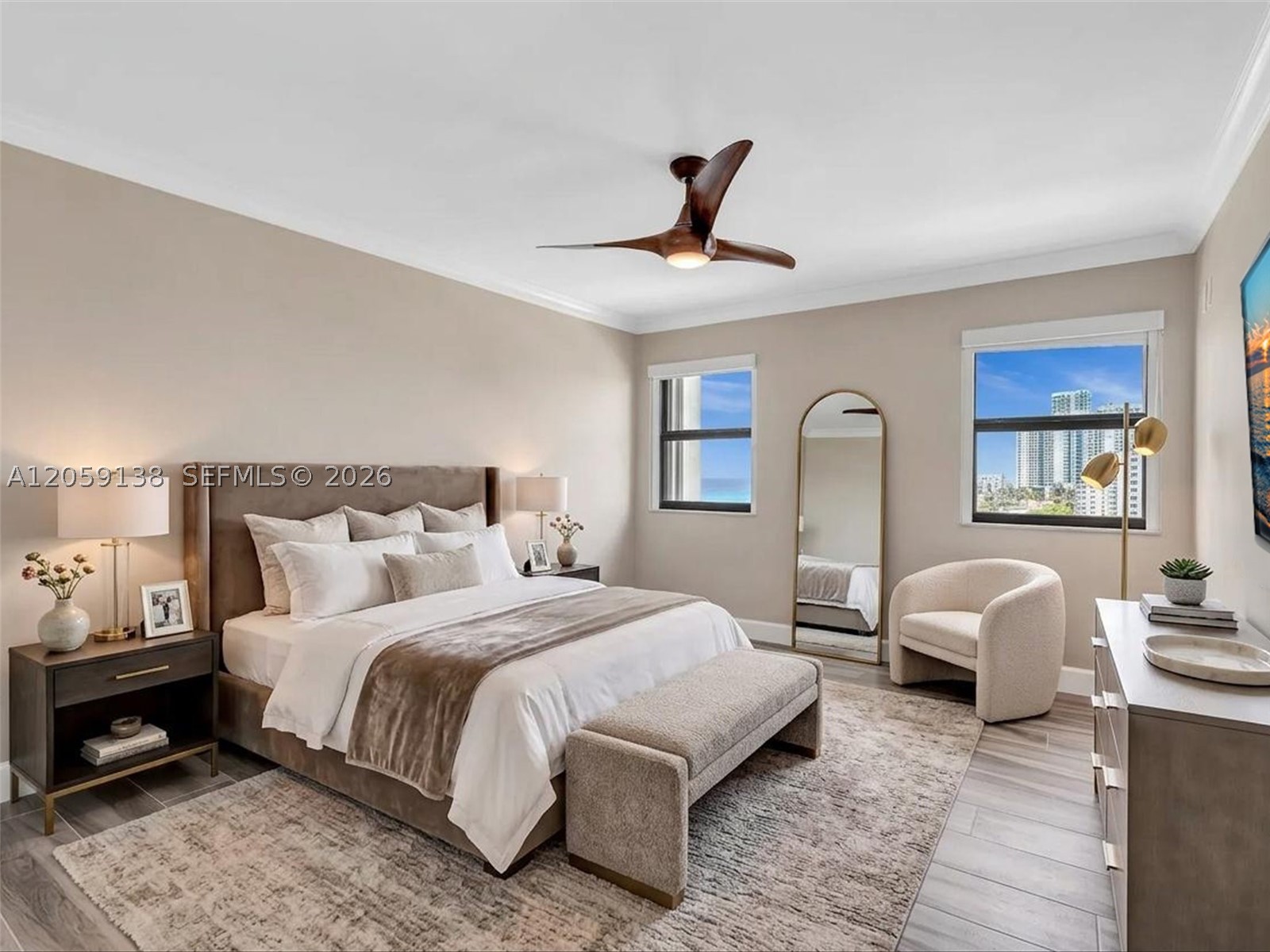 SUMMIT CONDO - Residential