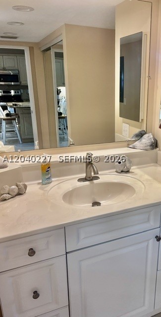 GOLF VILLAS - Residential