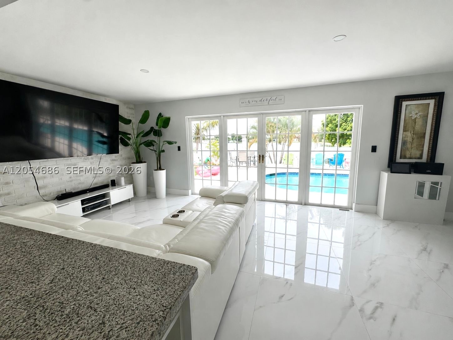PASADENA LAKES WEST - Residential Lease