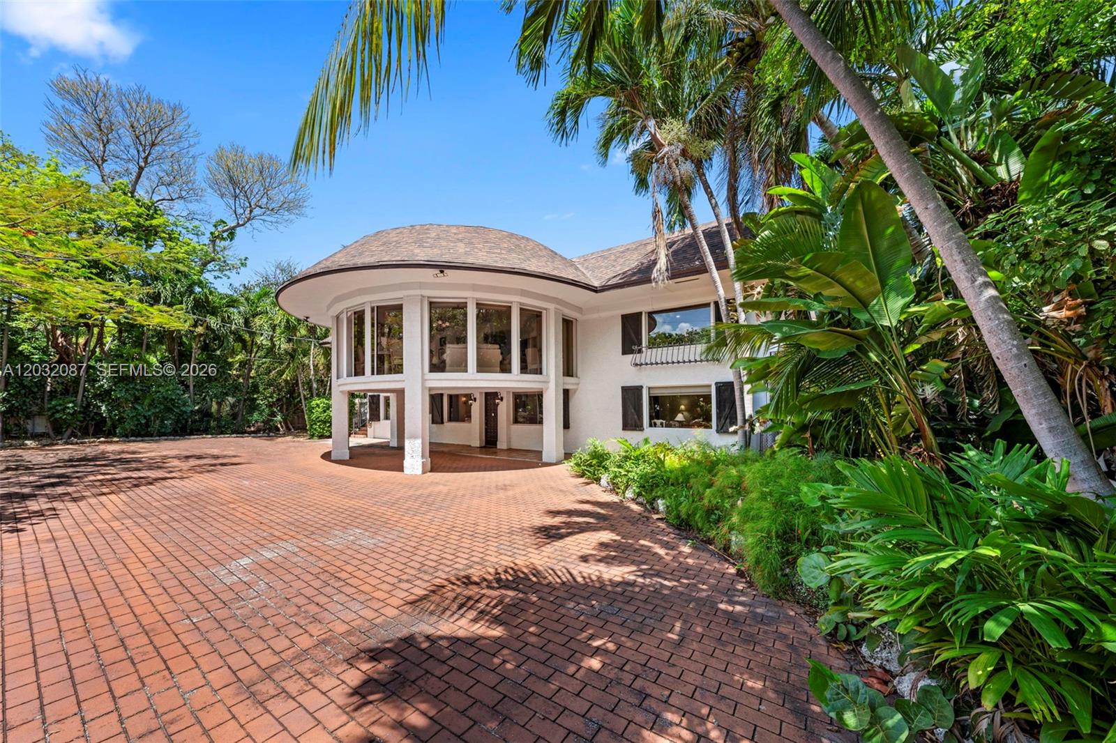 PLANTATION BEACH - Residential