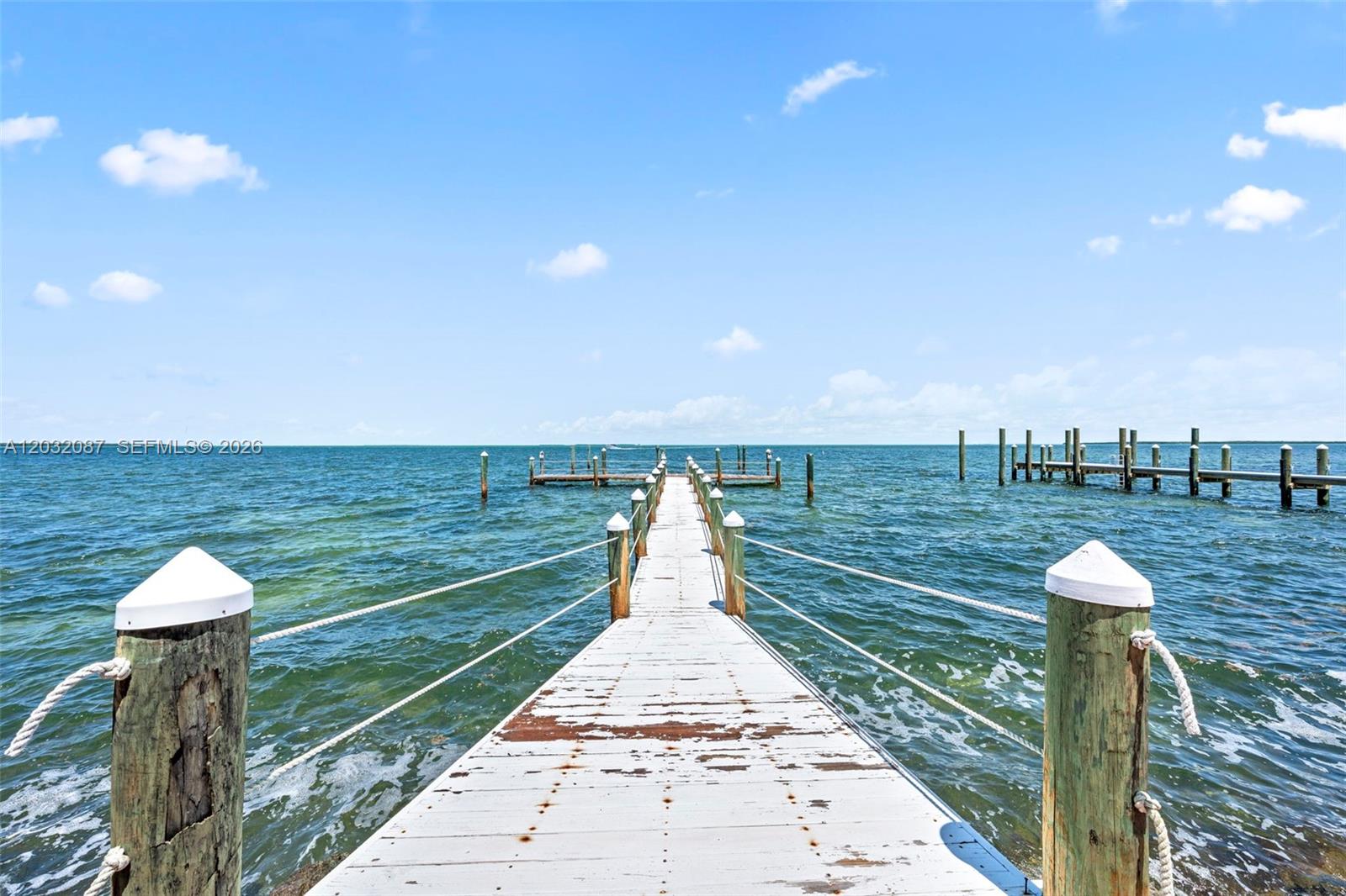 PLANTATION BEACH - Residential