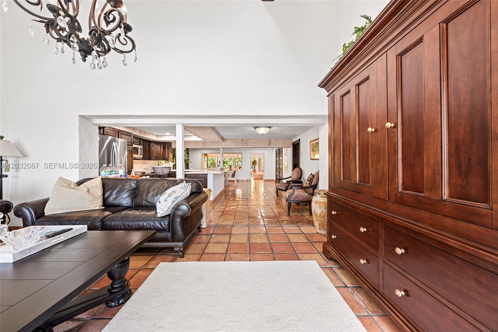 PLANTATION BEACH - Residential