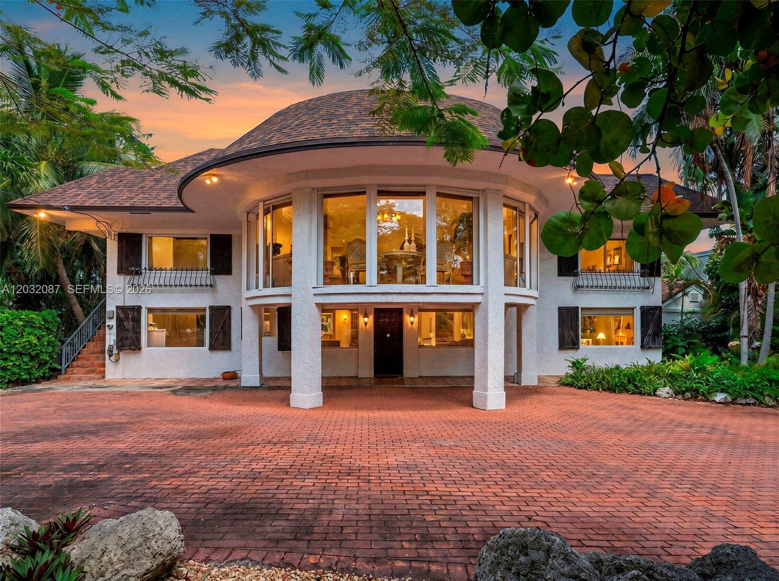 PLANTATION BEACH - Residential