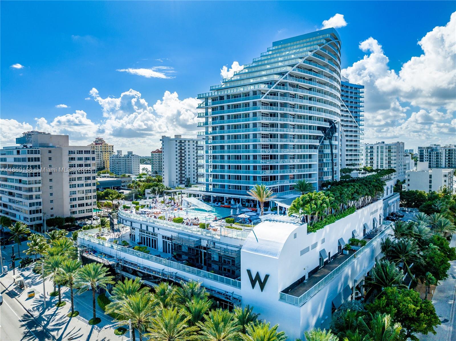 FORT LAUDERDALE RESIDENCE - Residential