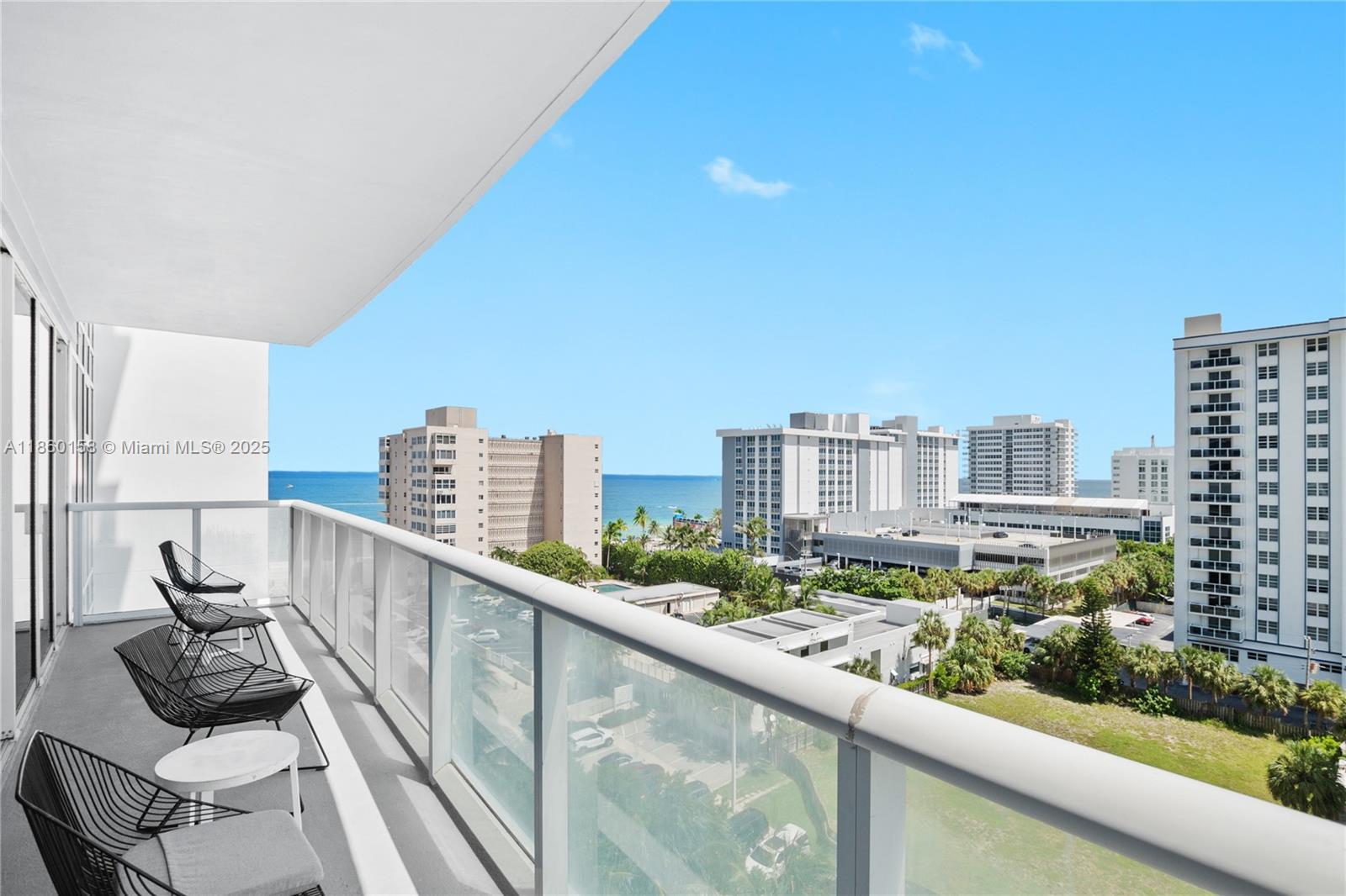 FORT LAUDERDALE RESIDENCE - Residential