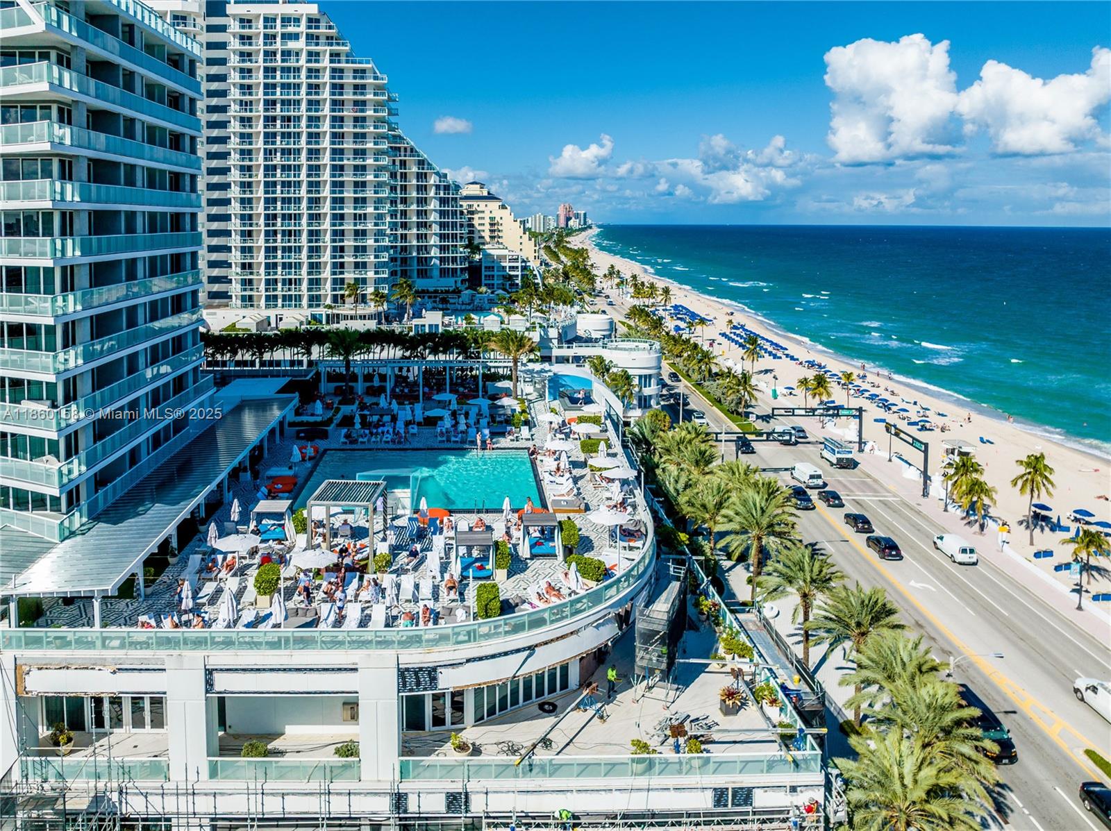 FORT LAUDERDALE RESIDENCE - Residential