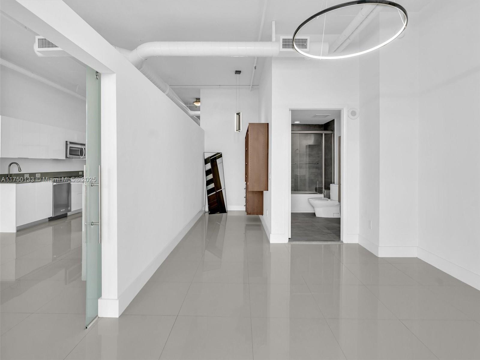 UPTOWN MARINA LOFTS CONDO - Residential Lease
