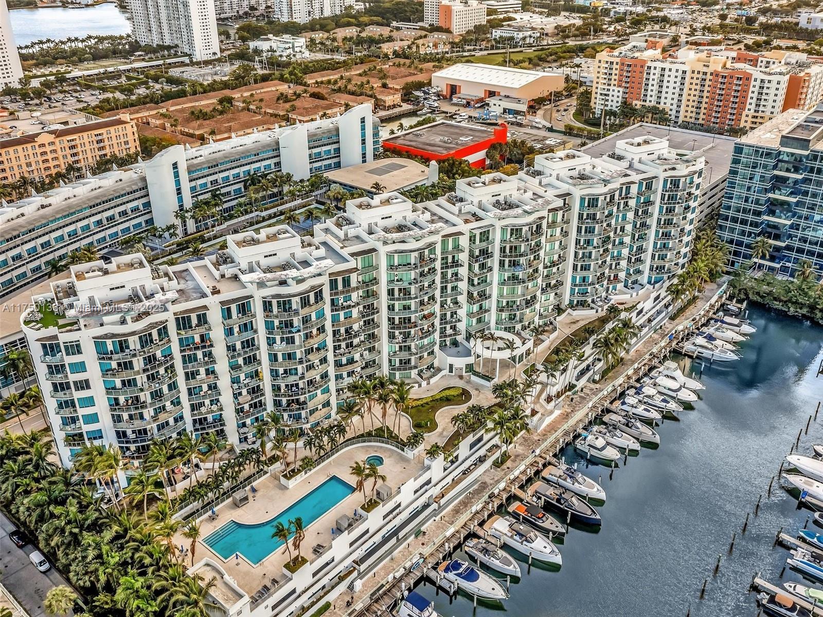 UPTOWN MARINA LOFTS CONDO - Residential Lease
