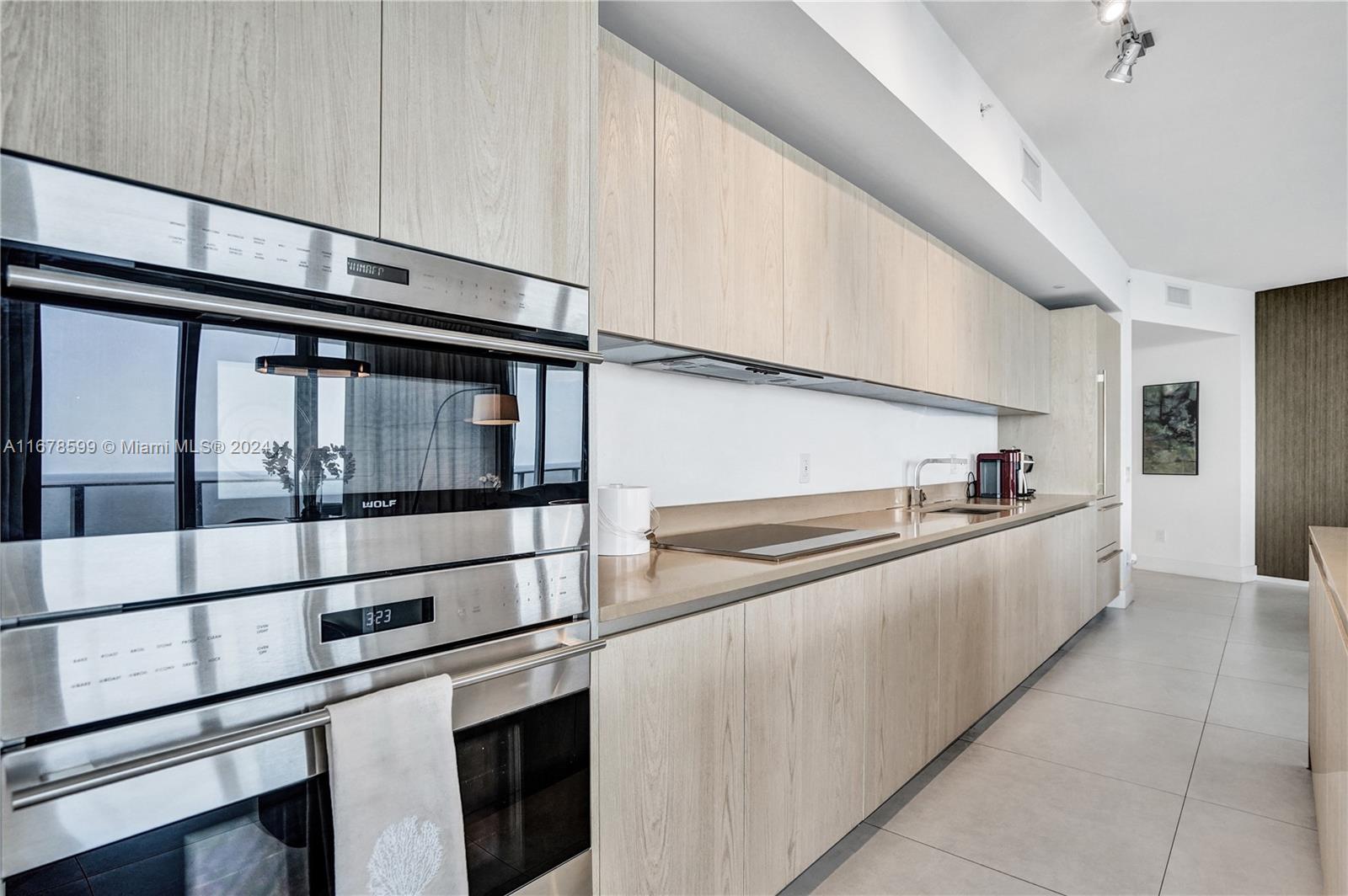 4111 SOUTH OCEAN DRIVE CO - Residential