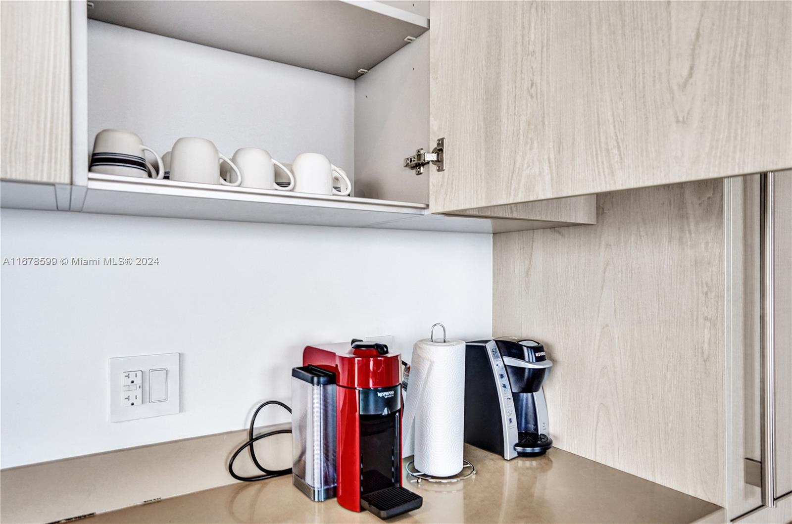 4111 SOUTH OCEAN DRIVE CO - Residential