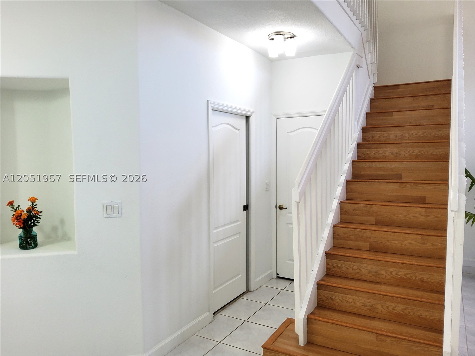 DORAL SOUTHEAST PATIO-HOM - Residential Lease