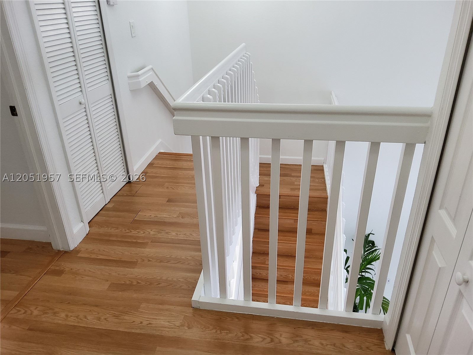 DORAL SOUTHEAST PATIO-HOM - Residential Lease