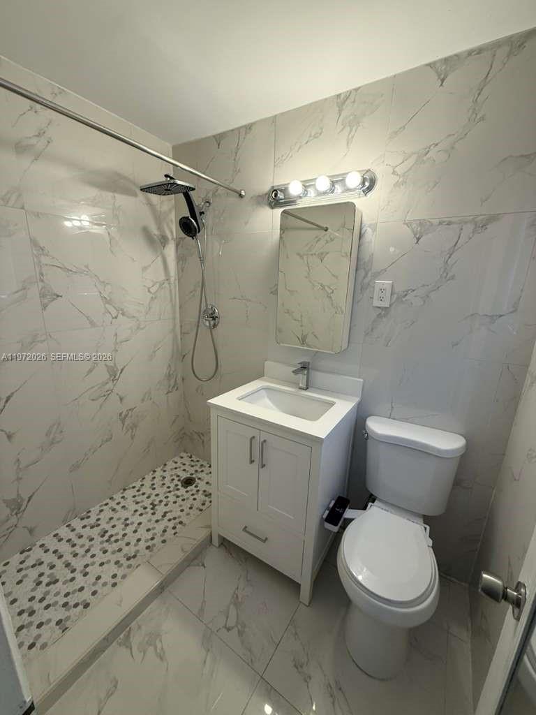 MANSFIELD PARK CONDO - Residential Lease