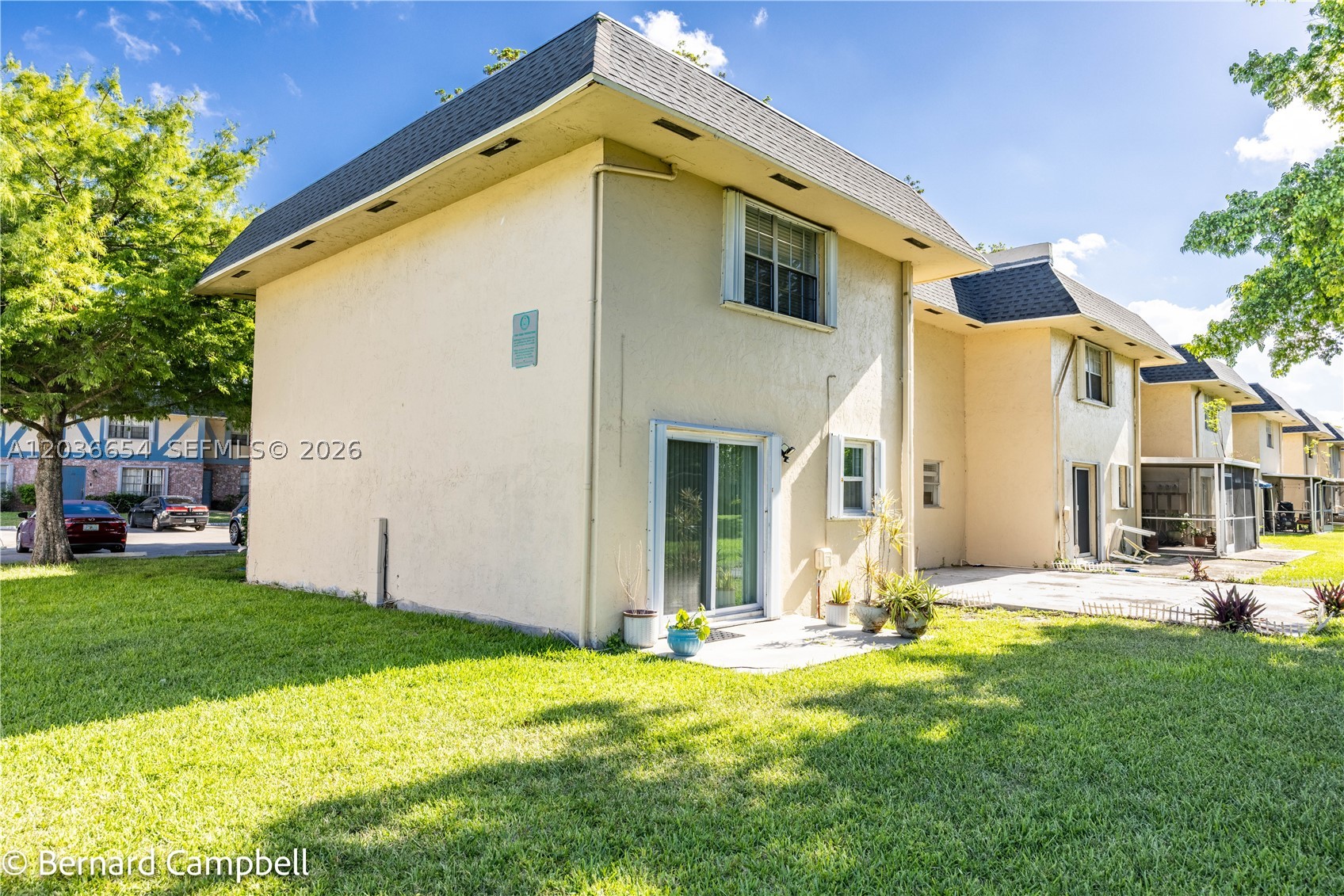 CROSS BRIAR I CONDO - Residential