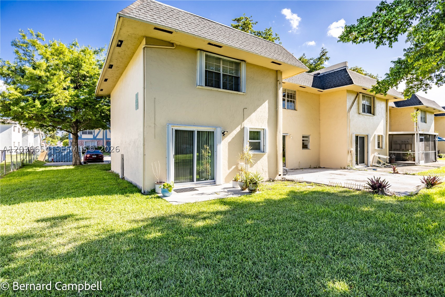 CROSS BRIAR I CONDO - Residential