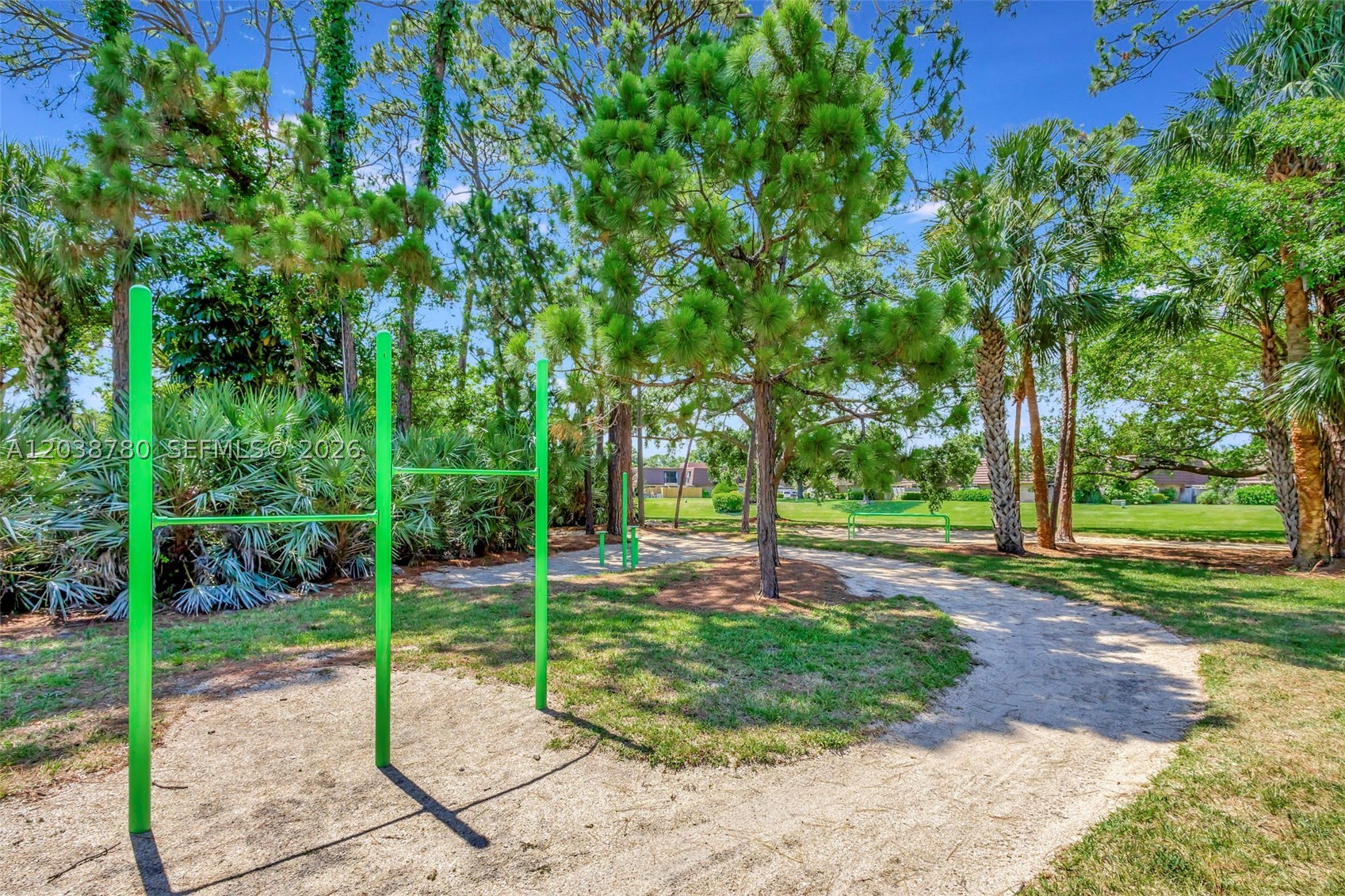 GARDEN LAKES AND GARDEN S - Residential