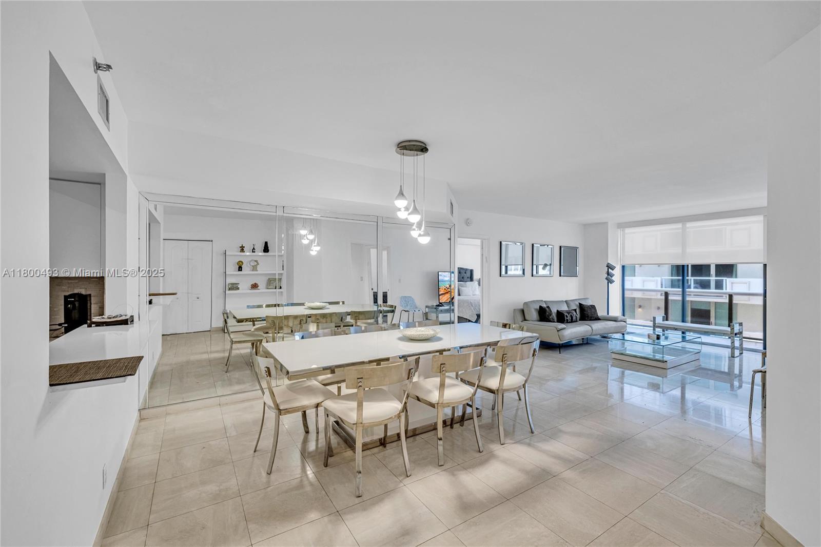THE WAVES CONDO - Residential Lease