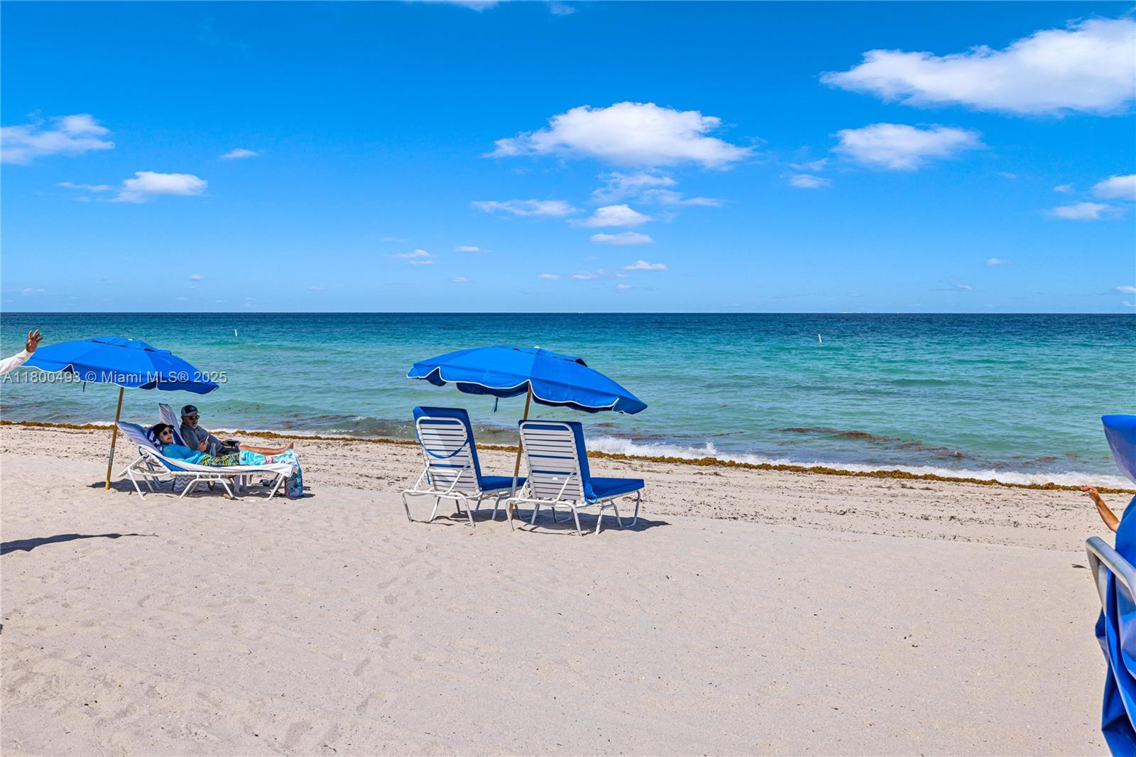 THE WAVES CONDO - Residential Lease
