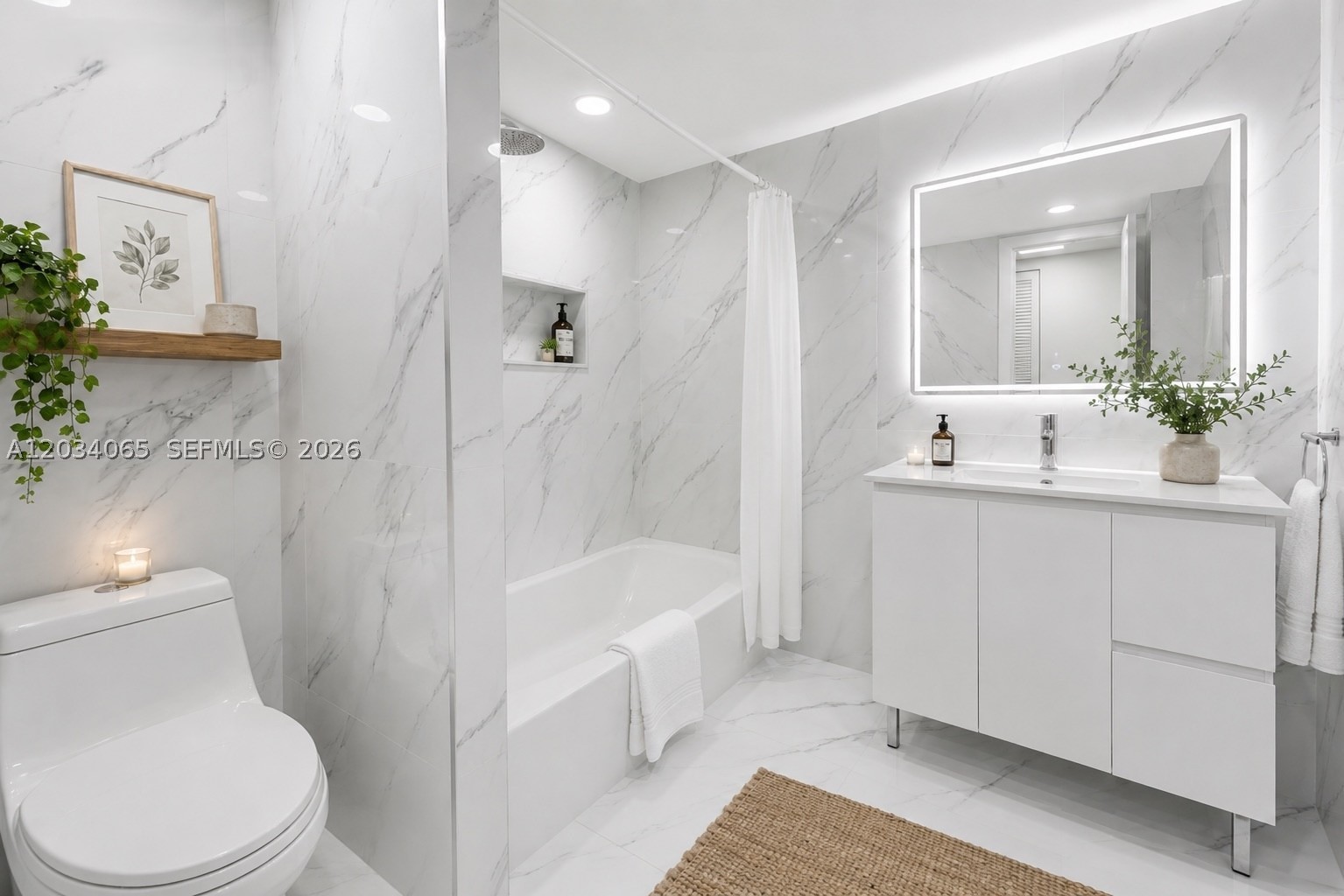 MAYFAIR HOUSE CONDO - Residential