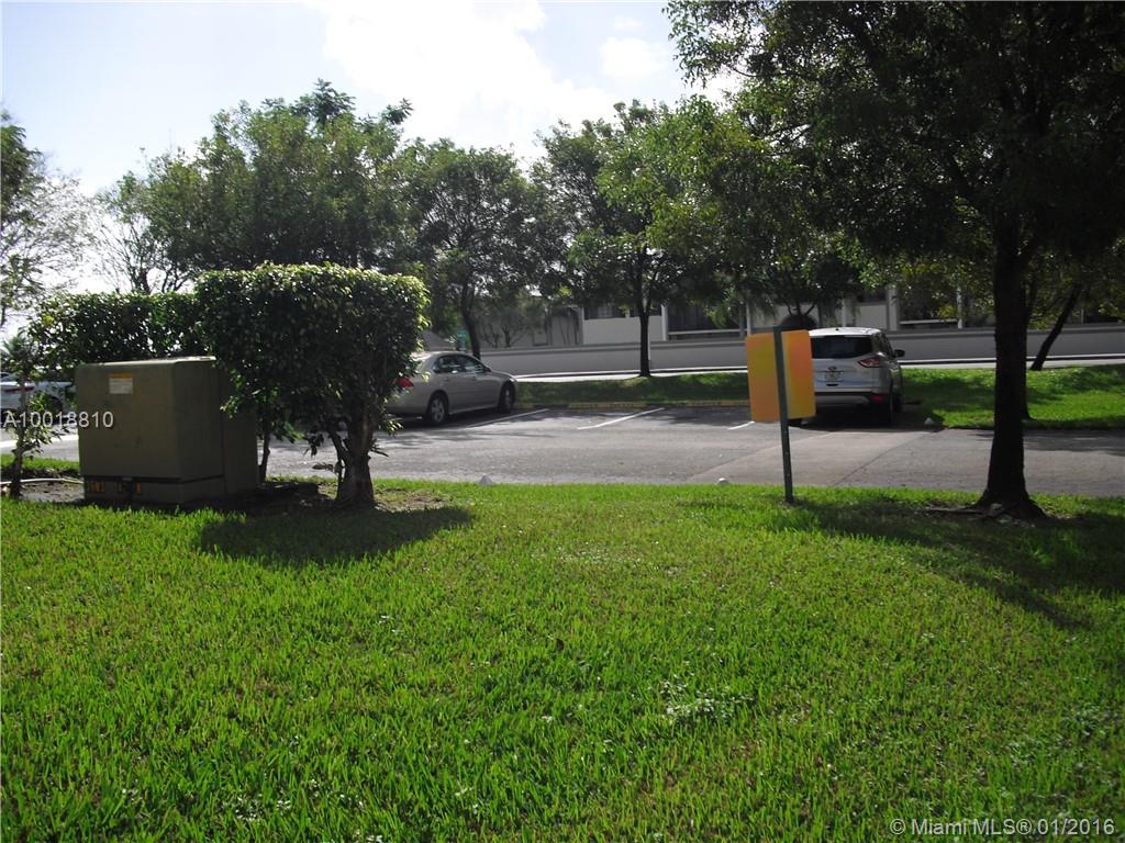 Fairview Of Calf Cl Condo - Residential Lease