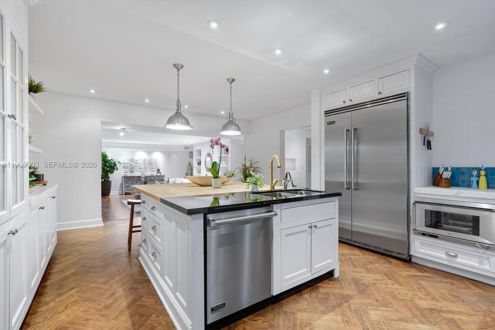 BAY POINT - Residential