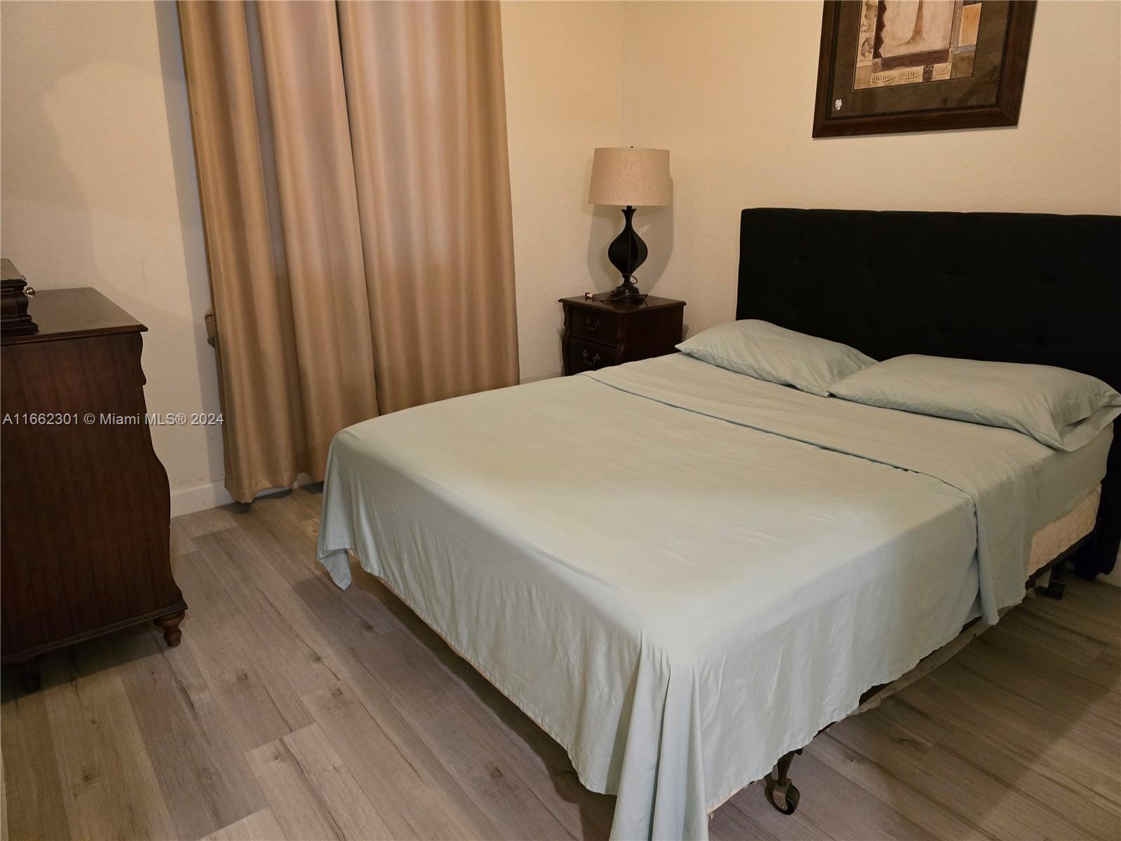 BAYWINDS OF DOMINICA AND - Residential Lease