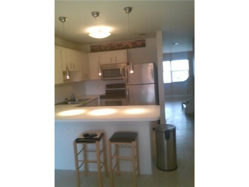 KENDALE LAKES NORTH SEC 9 - Residential Lease