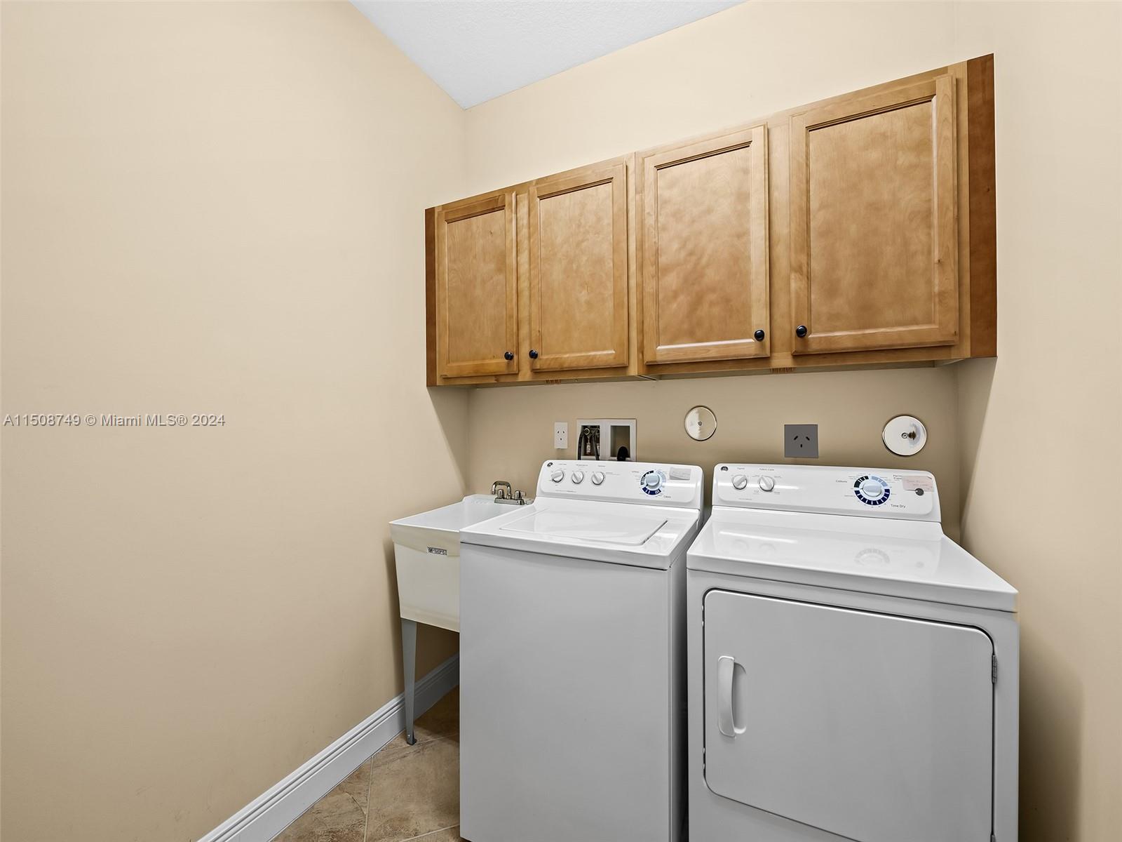 MONTERRA PLAT - Residential