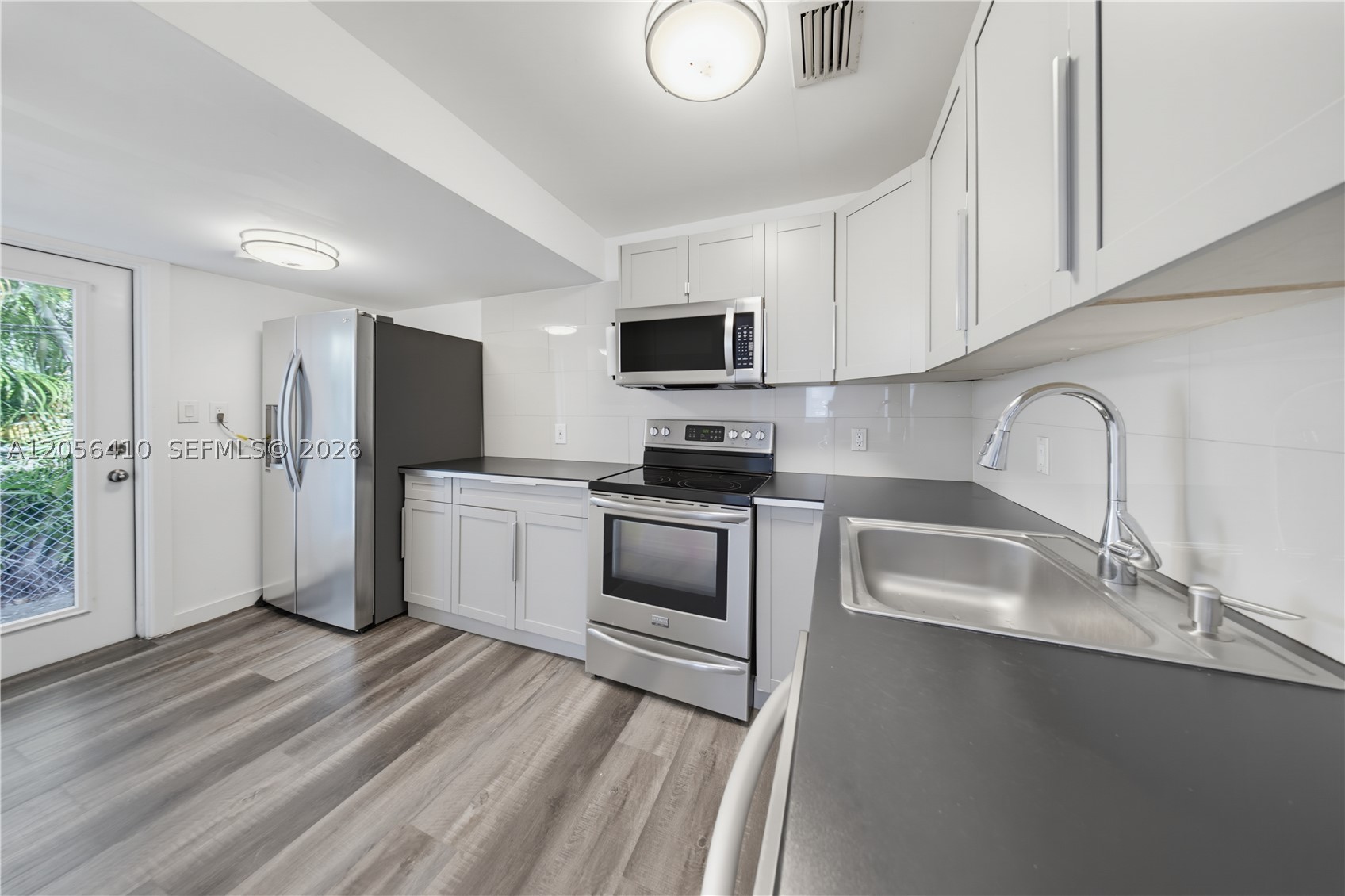 HIALEAH 7TH ADDN - Residential Income