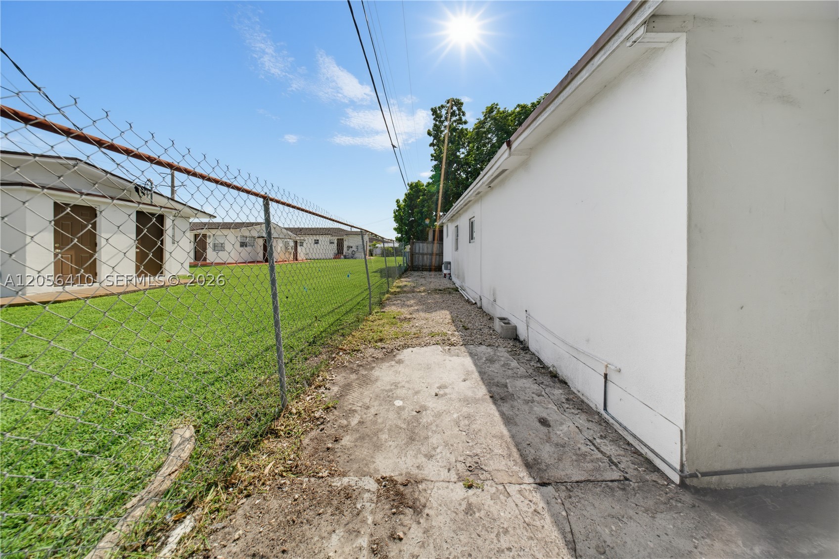 HIALEAH 7TH ADDN - Residential Income