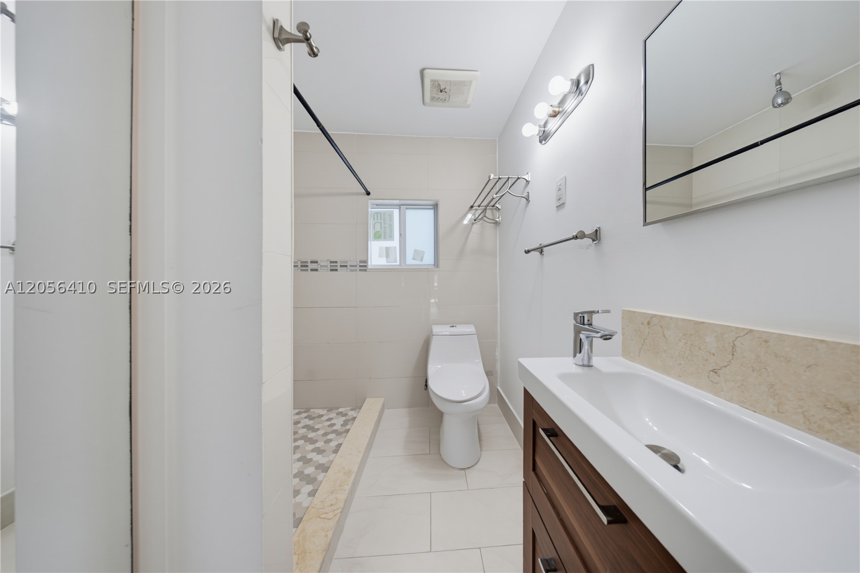 HIALEAH 7TH ADDN - Residential Income