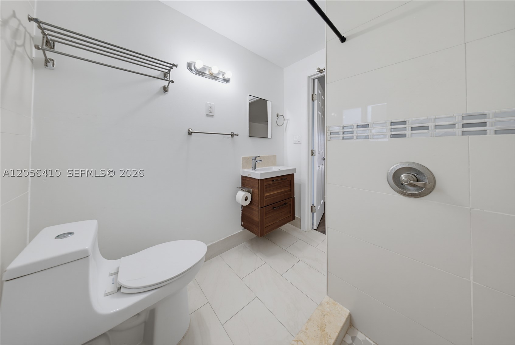 HIALEAH 7TH ADDN - Residential Income
