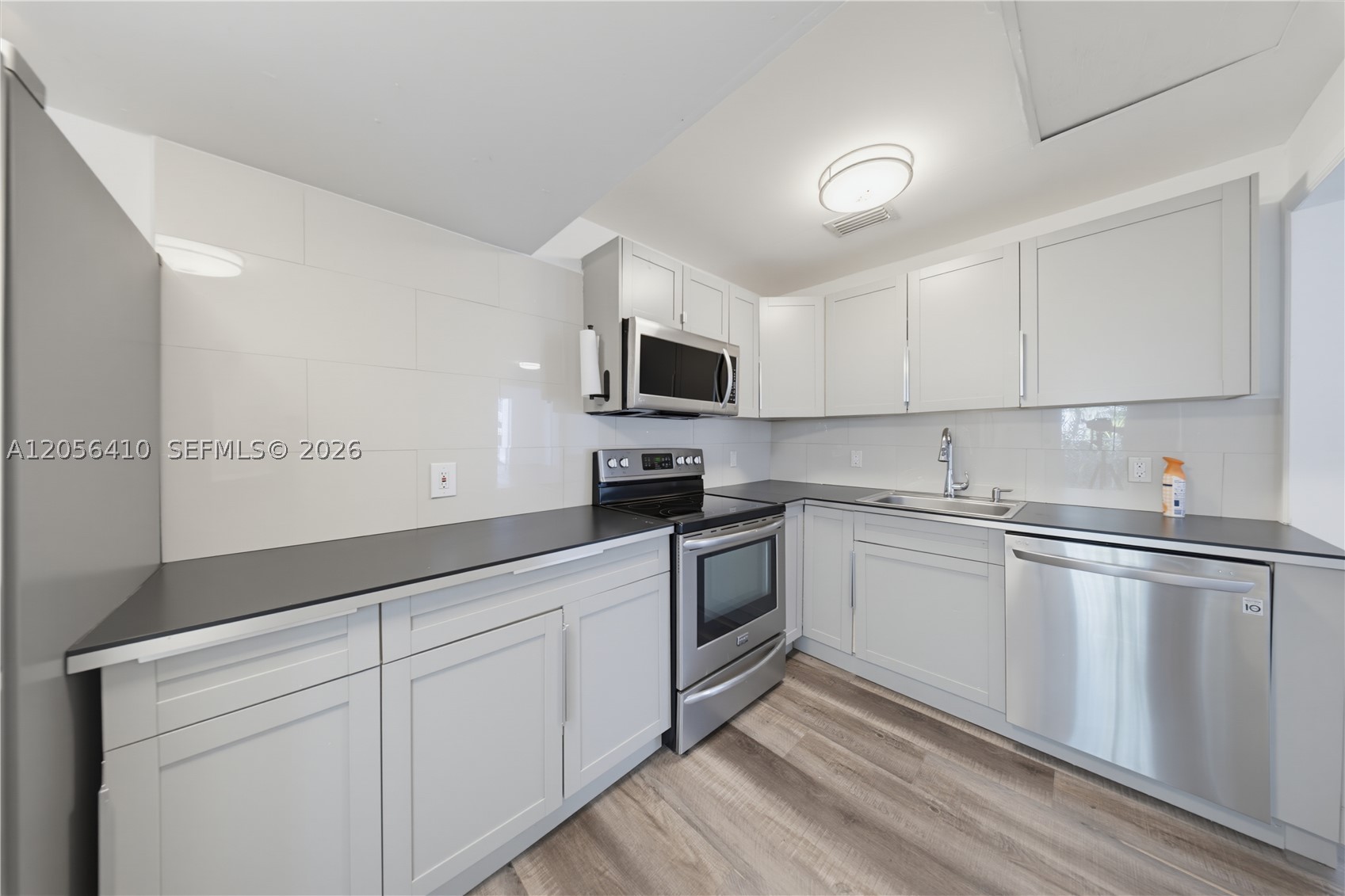 HIALEAH 7TH ADDN - Residential Income
