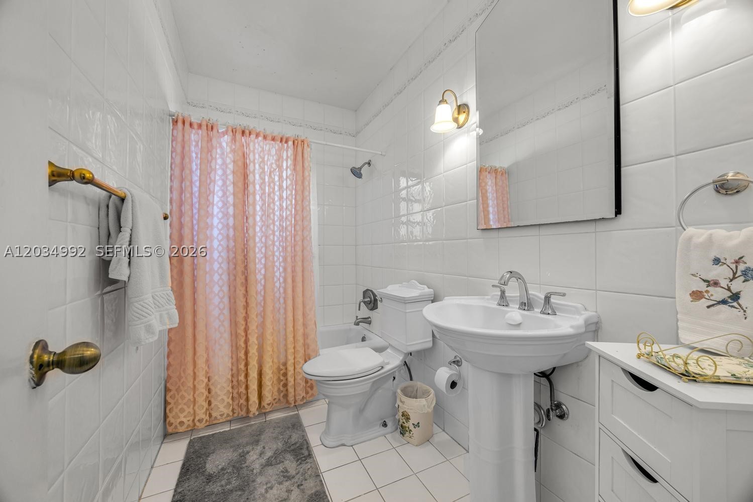 CORAL GABLES RIVIERA SEC - Residential