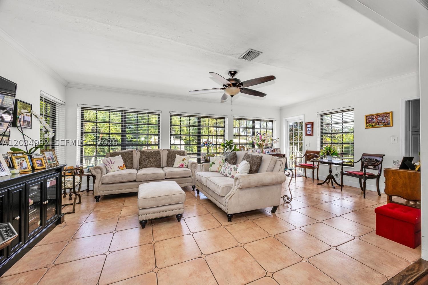 CORAL GABLES RIVIERA SEC - Residential