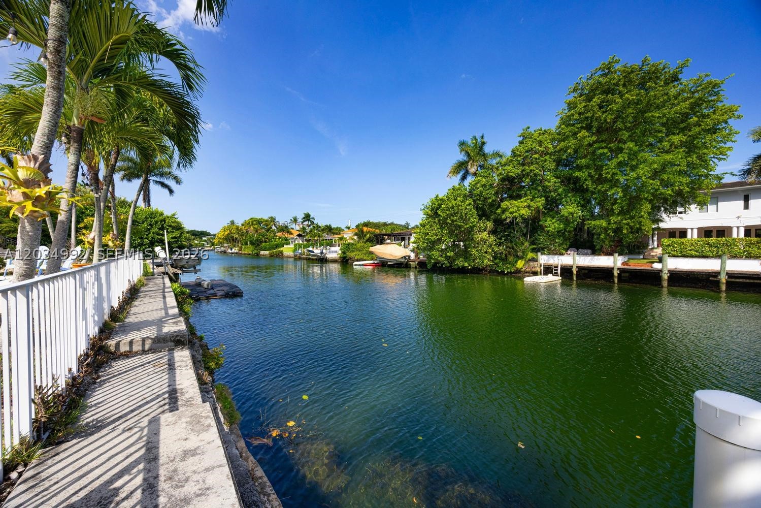 CORAL GABLES RIVIERA SEC - Residential