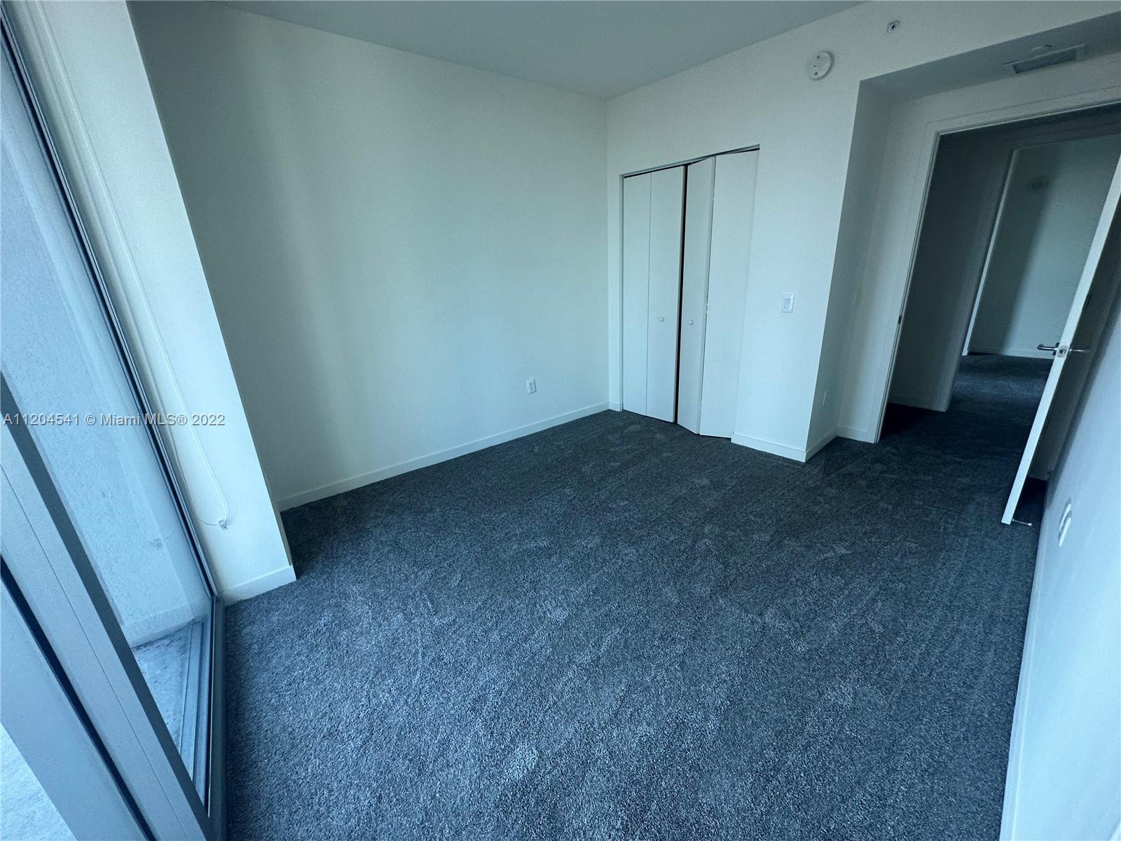 1100 MILLECENTO RESIDENCE - Residential Lease