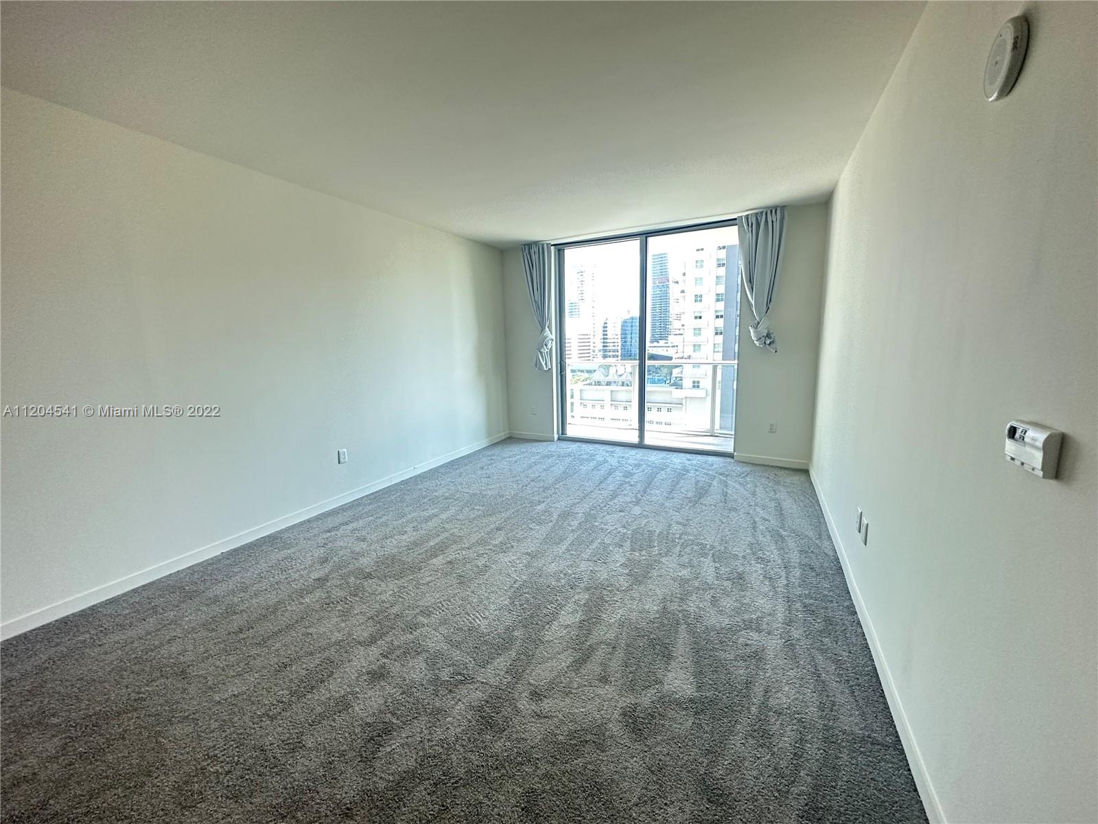 1100 MILLECENTO RESIDENCE - Residential Lease