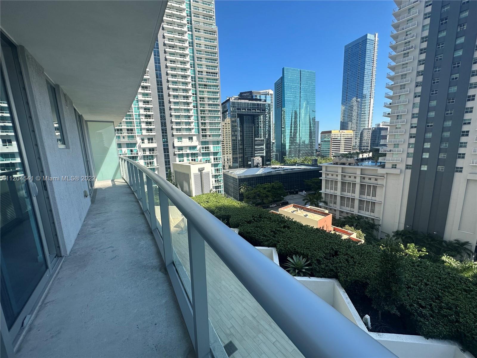 1100 MILLECENTO RESIDENCE - Residential Lease