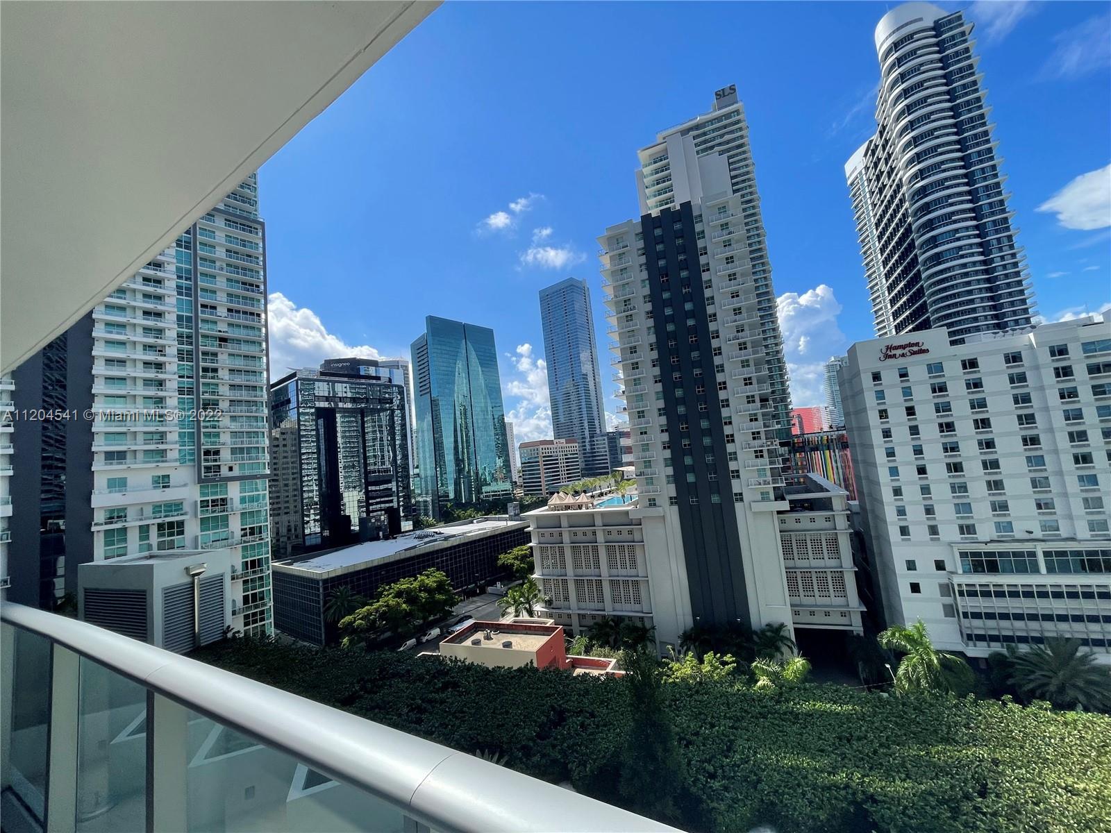 1100 MILLECENTO RESIDENCE - Residential Lease