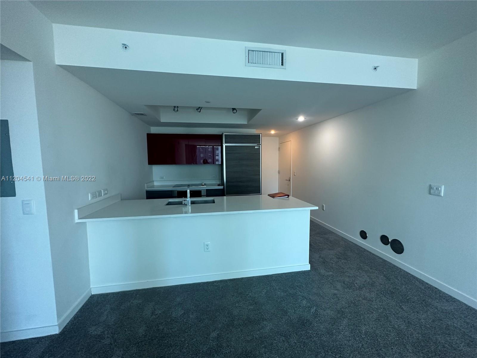 1100 MILLECENTO RESIDENCE - Residential Lease