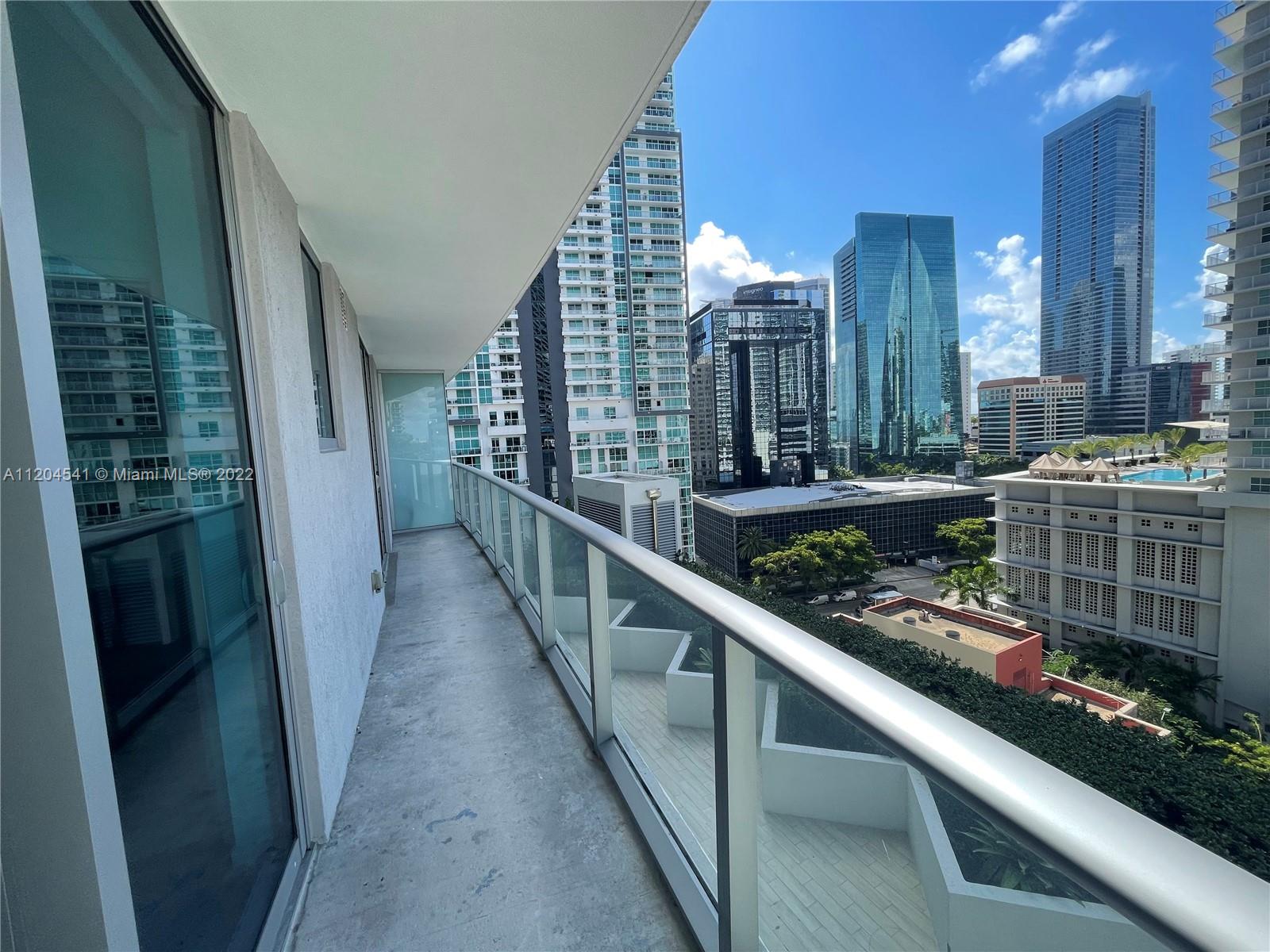 1100 MILLECENTO RESIDENCE - Residential Lease