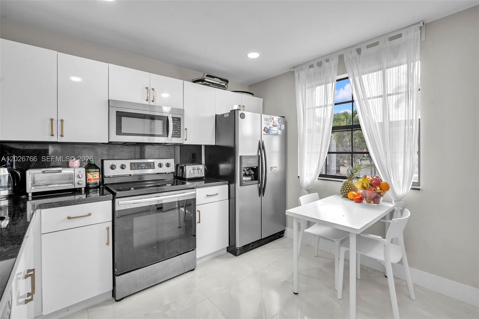 MARINER VILLAGE GARDEN CO - Residential Lease