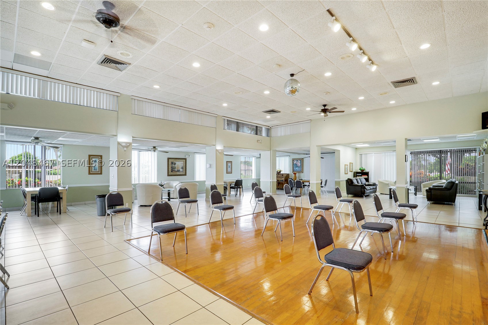 BUTTONWOOD 1 - Residential